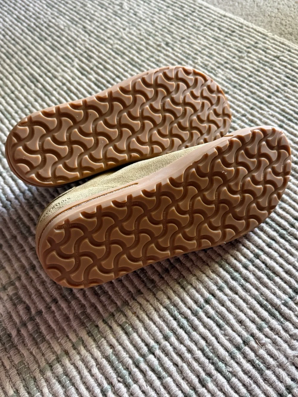 Birkenstocks Bend Low Leather Tennis Shoe (Size 40 9-9.5)
